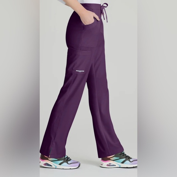 Sketchers Reliance 3-Pocket Mid-Rise Straight Leg Scrub Pant - Picture 9 of 9